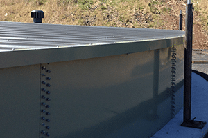 Water storage tank
