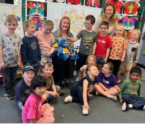 Allora Kindergarten recieving their prizes